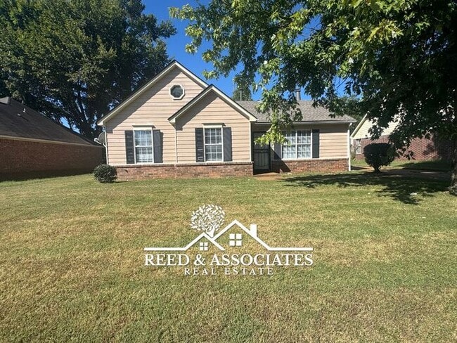 Building Photo - Raleigh Home Located in Quiet Neighborhood!