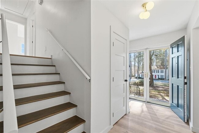 Photo - 3400 Elm Creek Dr