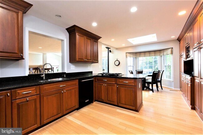 Photo - 9808 Korman Ct