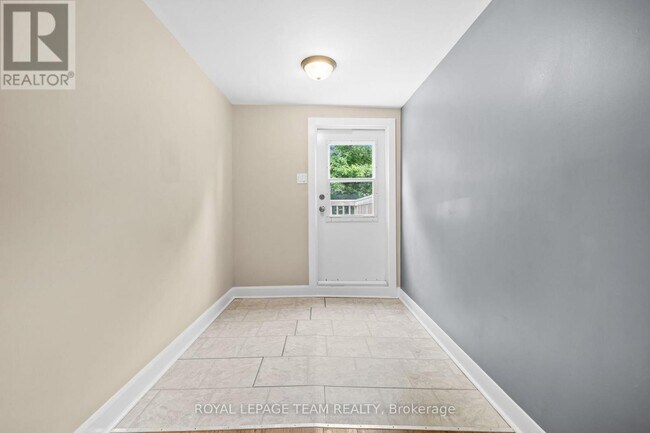 Photo - 5432 Old Richmond Rd
