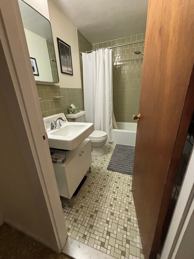 Photo - 62 Lexington St Unit 2