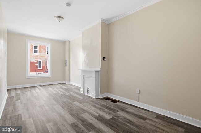 Photo - 632 W Cumberland St Unit 1