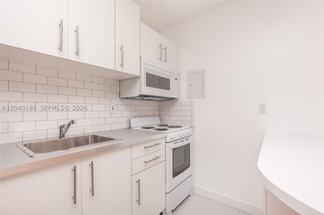 Photo - 345 Michigan Ave Unit 20