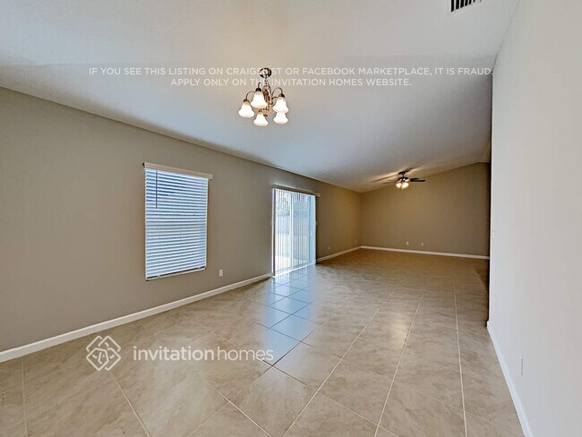 Photo - 347 NW Bayshore Blvd