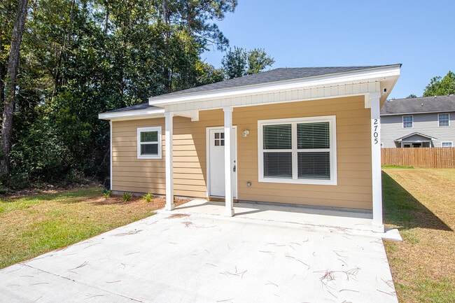 Photo - 2705 N 11th St