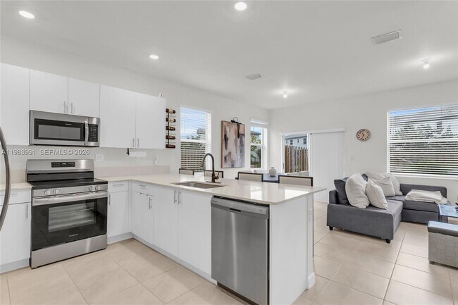 Photo - 16264 SW 292nd St