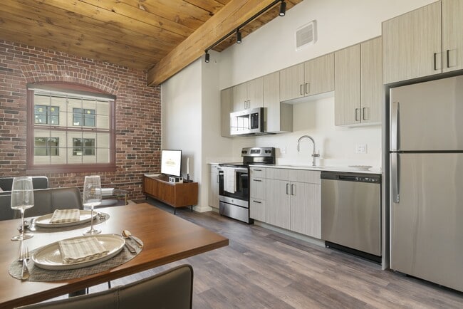 The Artemis at Arlington Heights