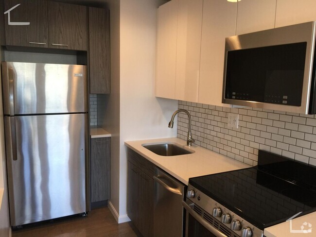 Building Photo - Fully Renovated 2 Bedroom in Fenway. Laund... Rental