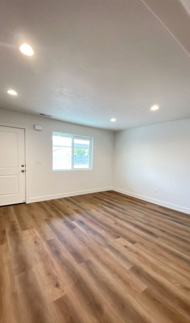 535 W 2530 N Townhome Townhome - Image 