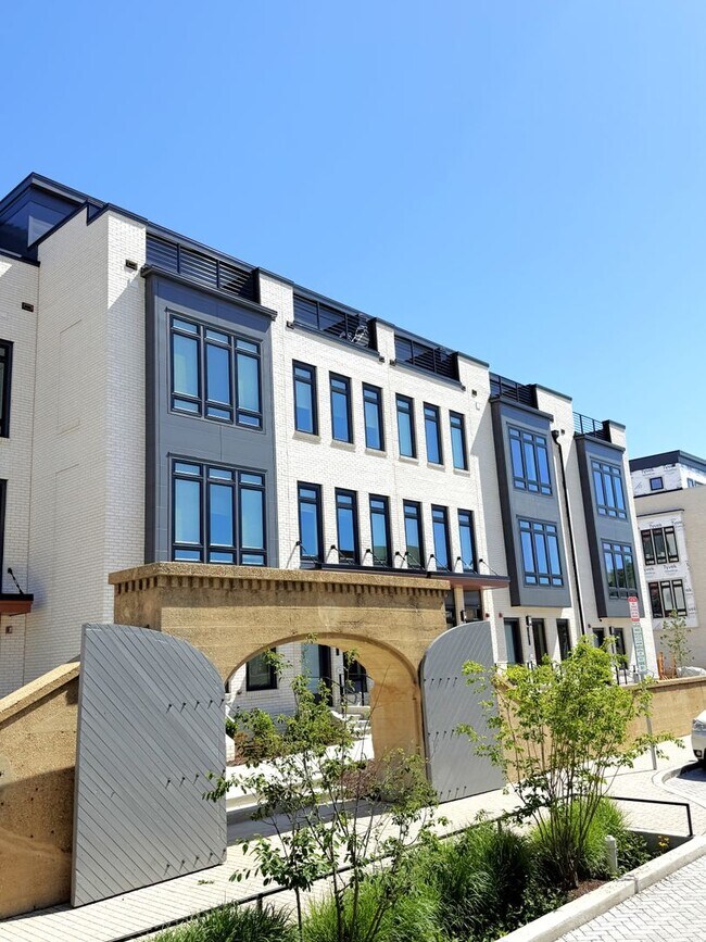 Photo - Rare chance to rent brand new, 4 Bed/4.5 Bath luxury home in new Reservoir District