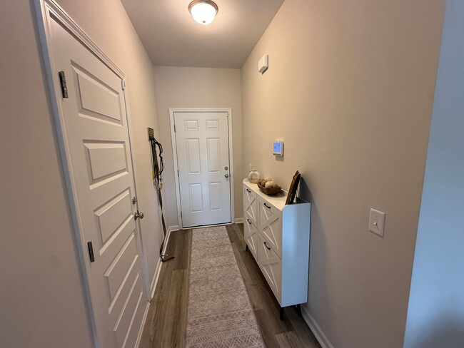 Photo - FOR RENT