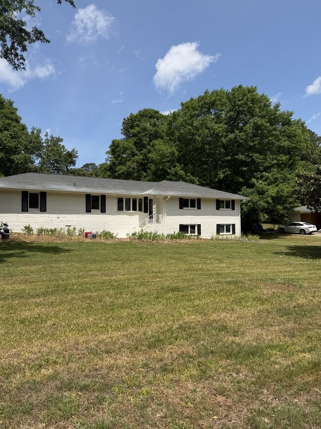 Photo - 157 Jennifer Ln NW