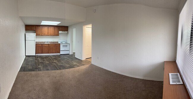 Photo - Cozy Villa in Tamarac! Up to 3 months Free + Apply the same day and get an additional 1/2 month! Unidad 10-10084 - Veneto