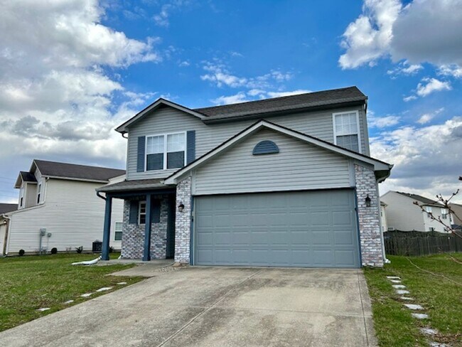 Photo - Wonderful 4 Bedroom 2.5 Bathroom Two Stor...