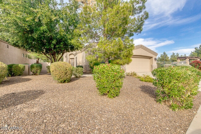 Photo - 3922 E Carson Rd