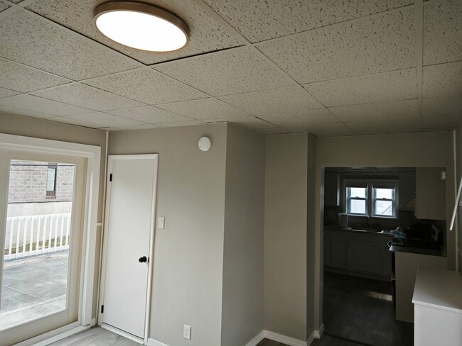 Photo - 612 W Garrison St