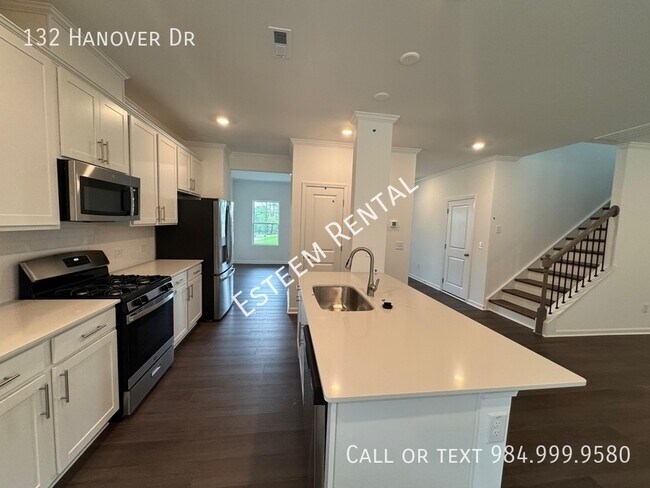 Photo - 132 Hanover Dr