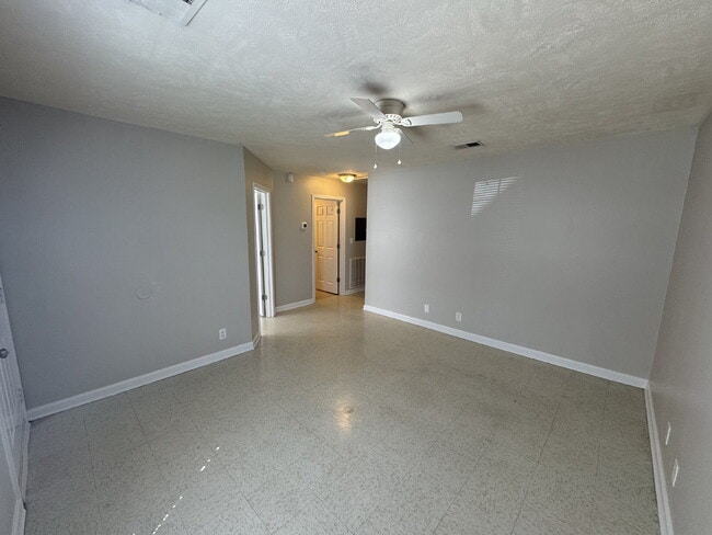 104 A TENNESSEE AVE