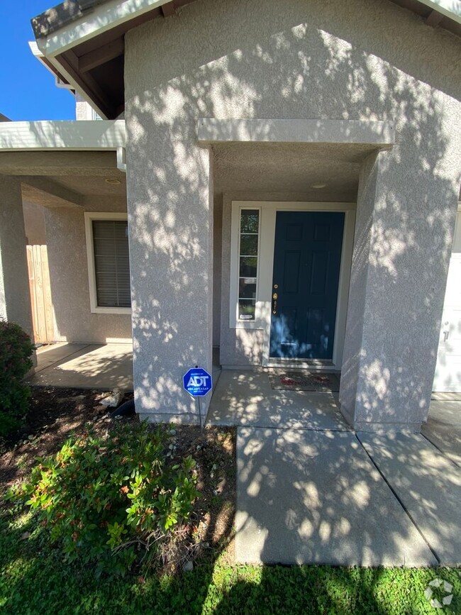 Building Photo - Spacious Folsom Home Near Sandra Gallardo ...