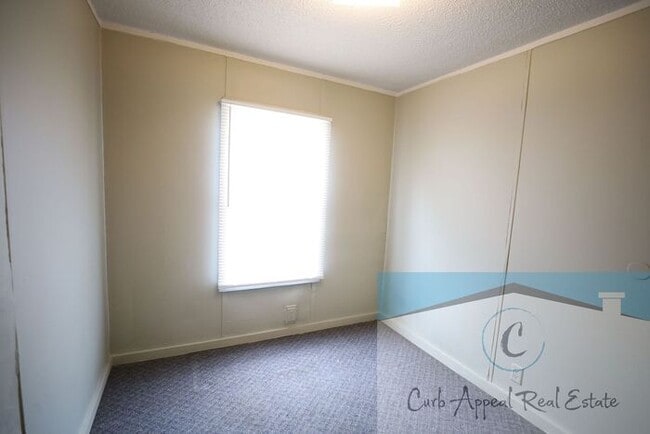 Building Photo - 3 bed / 2 bath mobile home - Nettleton