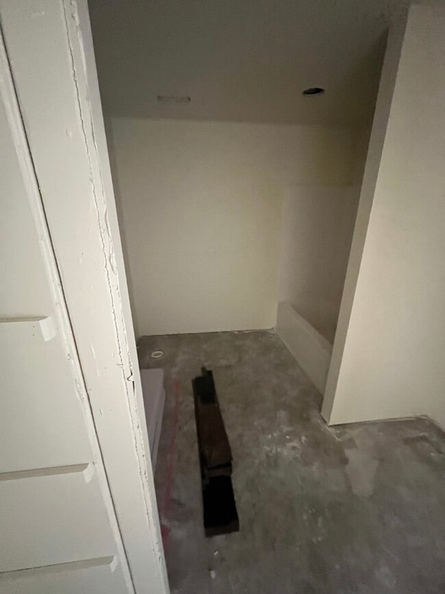 Photo - 1800 Sheldon Ave