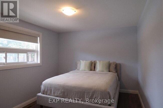 Photo - 26 Curtiss Ct