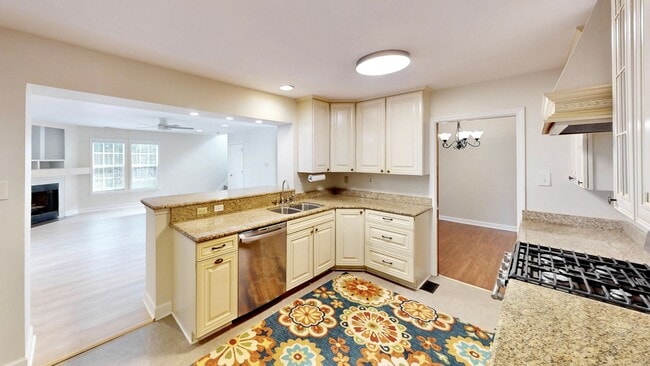 Photo - 2844 Goneaway Rd