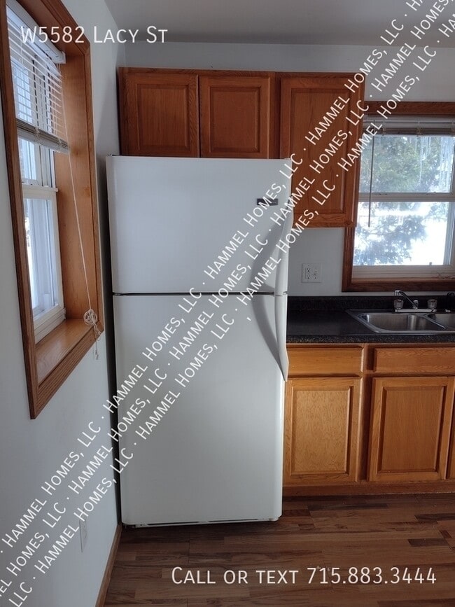 Photo - W5582 Lacy St