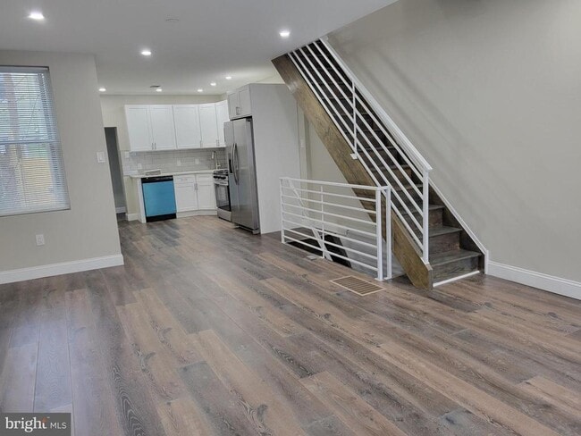 Building Photo - 1514 S 27th St