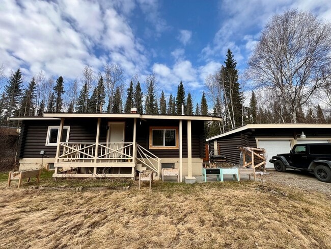 Charming 2-Bedroom Home in Moose Creek – D... - Charming 2-Bedroom Home in Moose Creek – D...