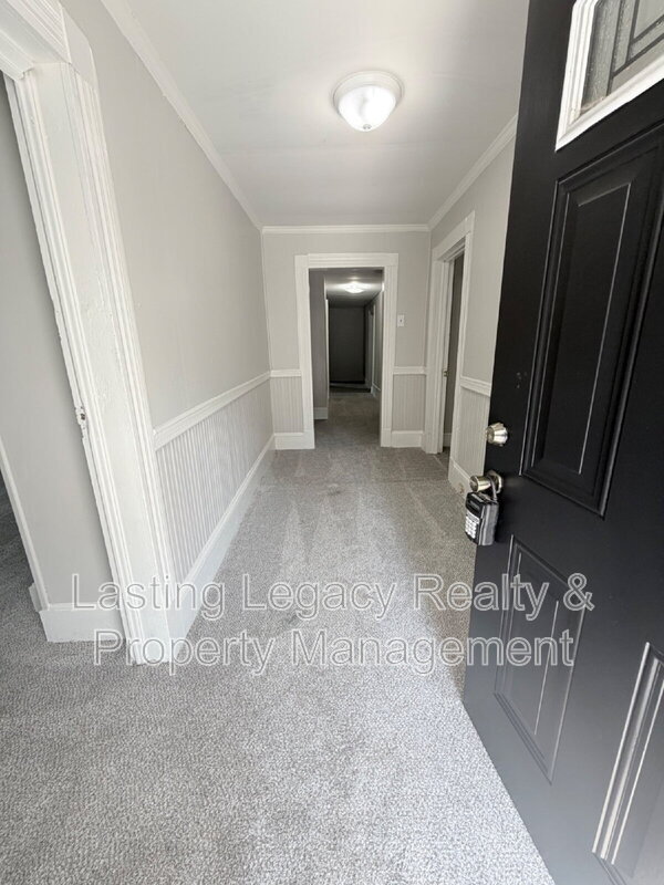 Photo - 212 N Laura Wall Blvd