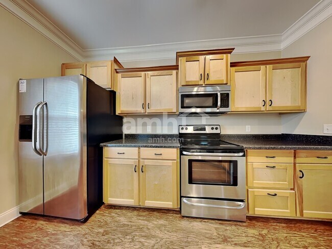 Photo - 306 Crabapple Cir