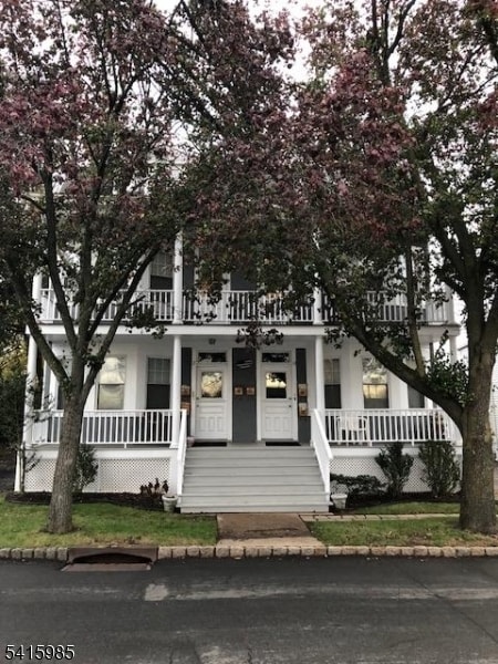 Building Photo - 17 Bowers Ln Unit B