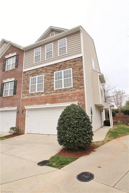 Building Photo - 44 Ackland Dr Rental