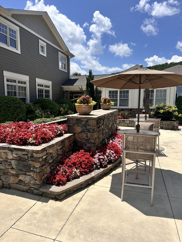 Photo - 800 Vista Lake Dr