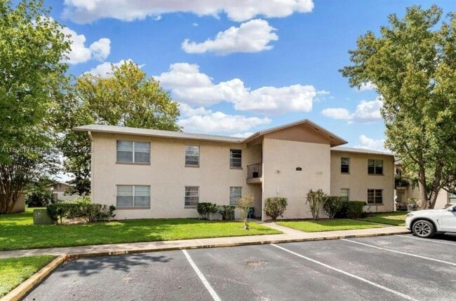 Photo - 1902 Honour Rd Condo Unit 11