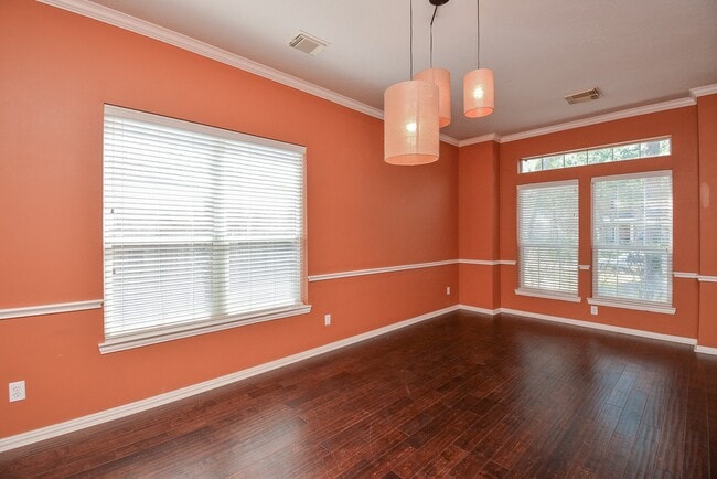 Photo - 3011 Nickleby Ct