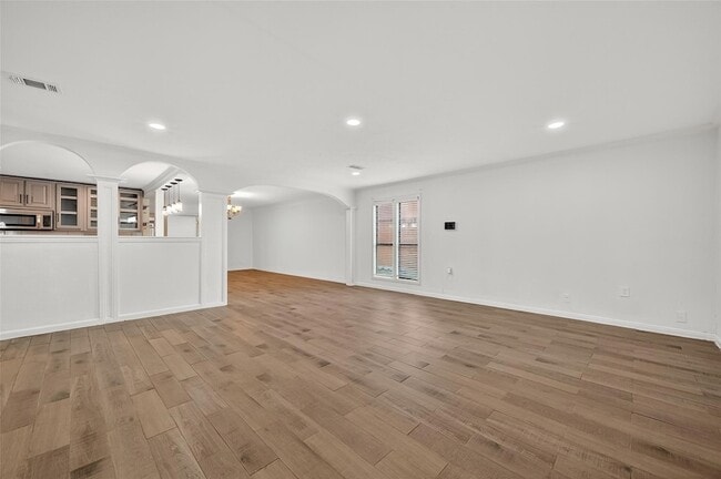 Photo - 5039 Shadowridge Dr