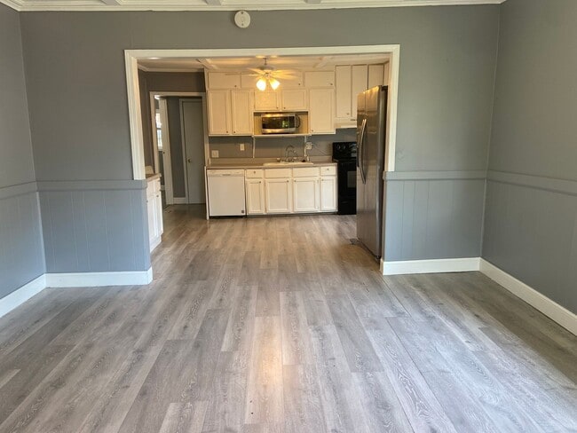 Photo - Single Family Home in Branson