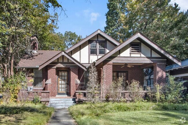 Building Photo - 1930 Lyndale Ave Rental