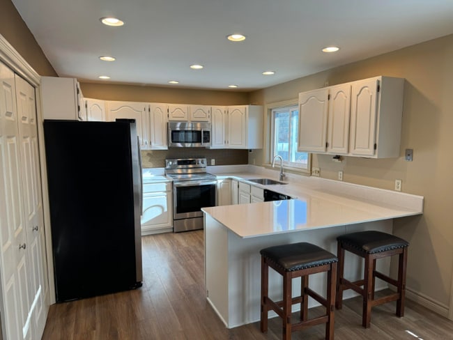Photo - 2080 Glasser Pl Unit 1