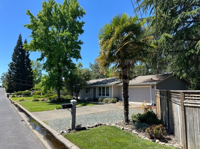 Photo - 8190 E Granite Dr