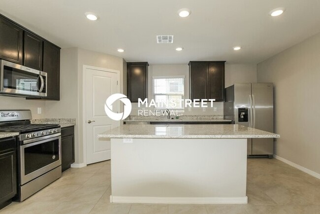 Photo - 4 Bedroom Pet-Friendly Home in Phoenix, AZ...