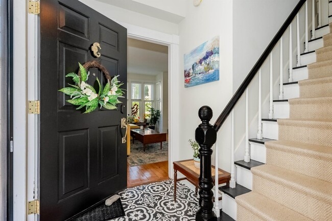 Photo - 46 Dennett St