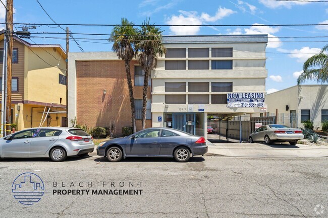 Building Photo - 13614 Cordary Ave. Rental