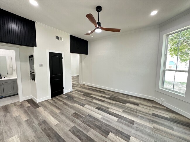 Photo - 2001 29th St