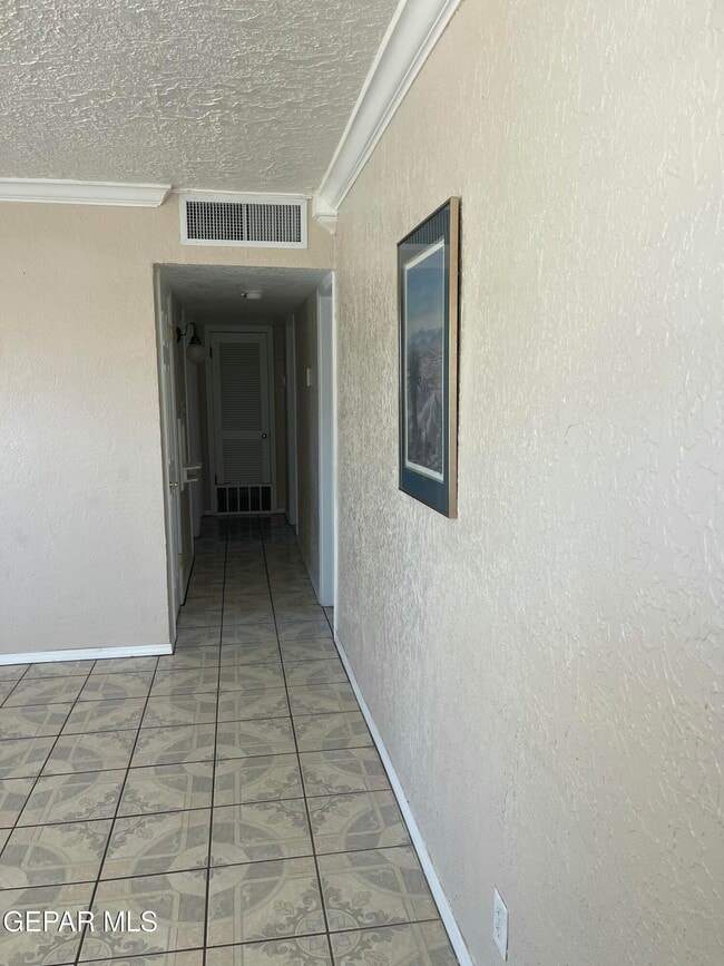 Photo - 252 Trinity Pl