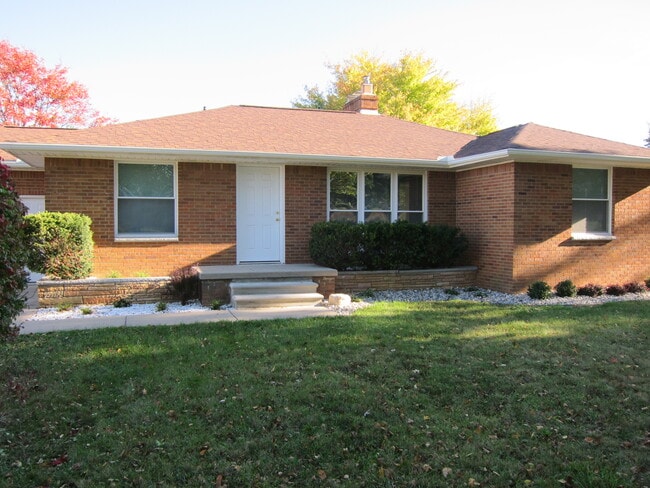 Photo - 5083 Mellwood Dr House