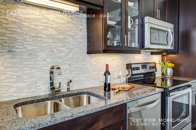 Photo - The Whitley Unidad 156