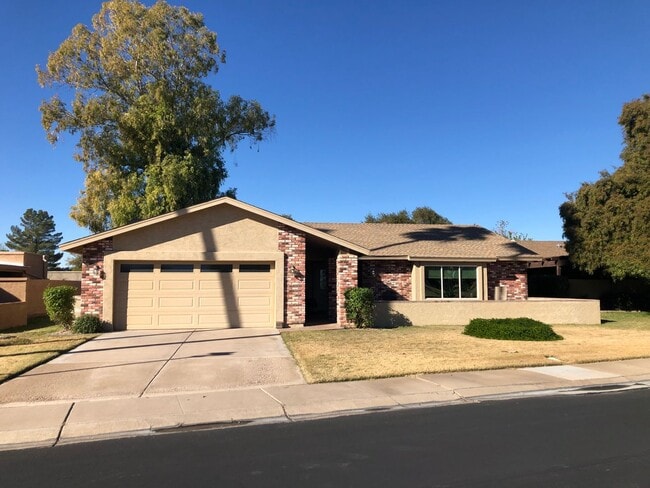 Photo - Welcome to this charming 2-bedroom, 2-bathroom house located in Leisure World a 45+ Active Adult ...